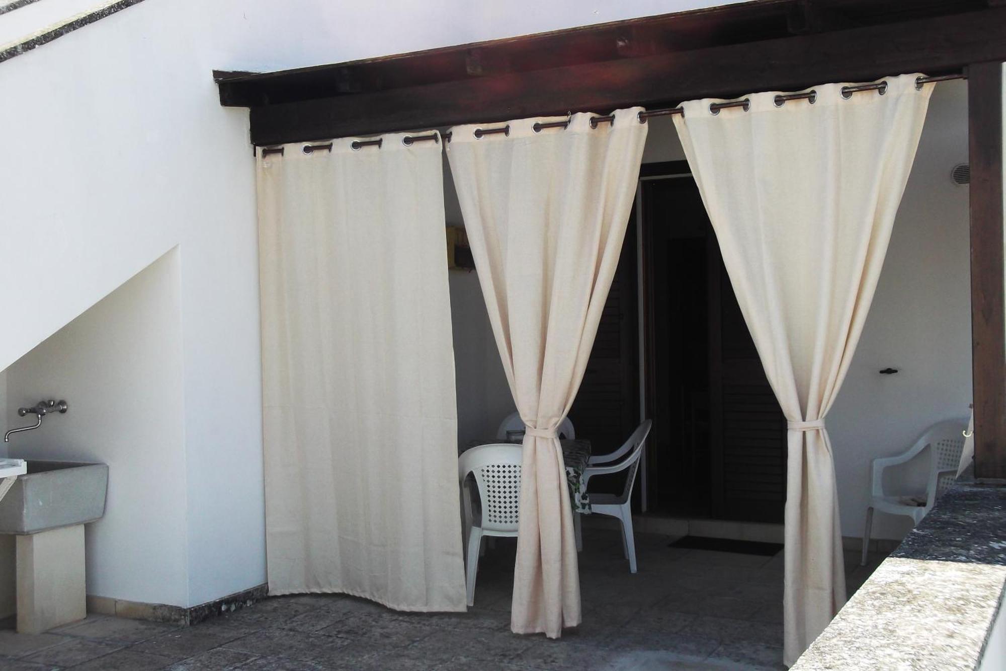 Casa Vacanza Augusto Uggiano La Chiesa Exterior photo